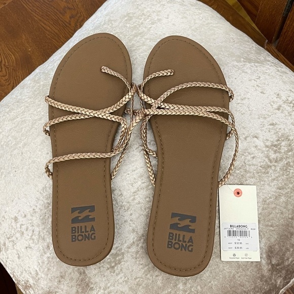 Billabong Shoes - 🆕 Billabong Crossing It Sandal